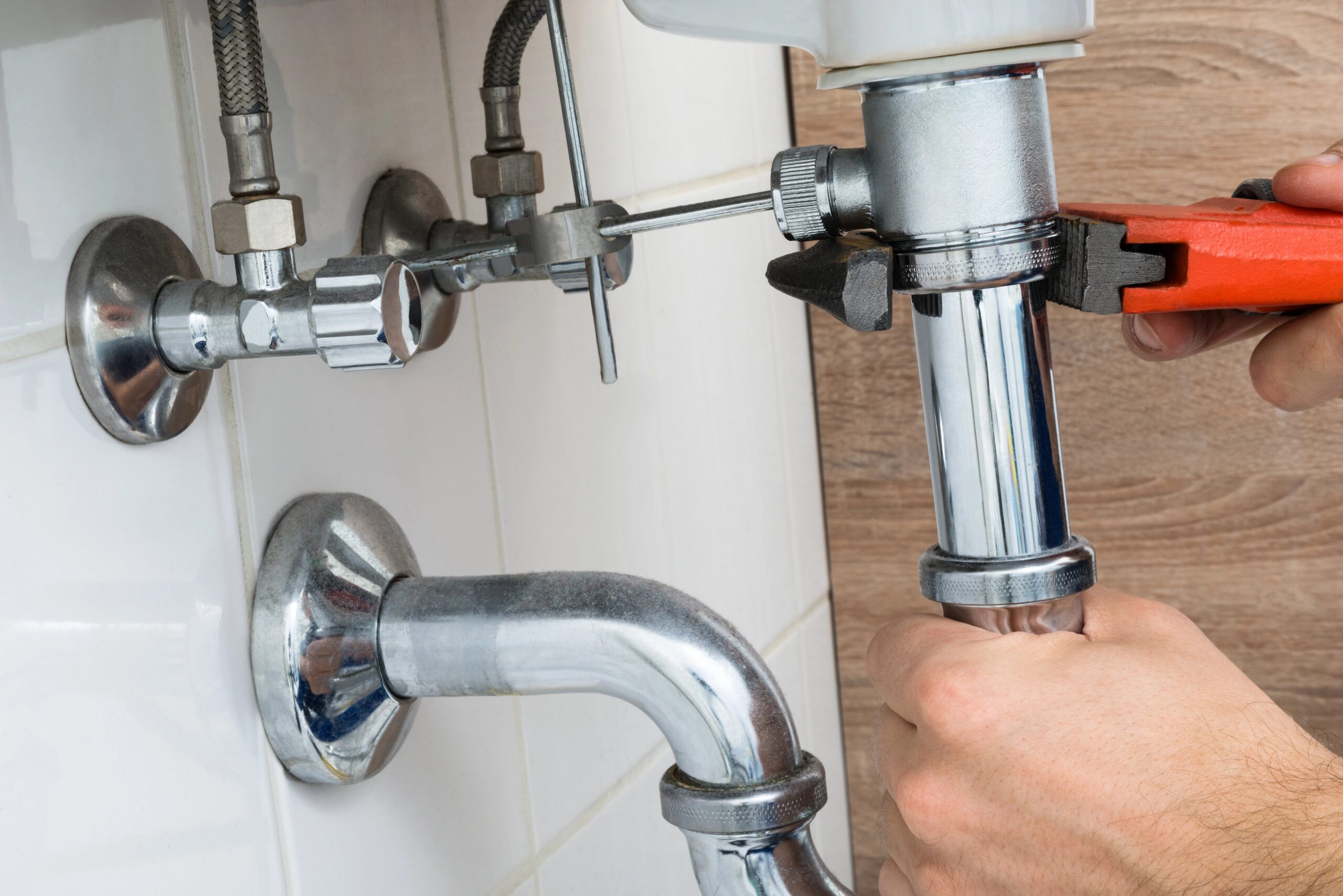 Doro Plumbing technician on the job